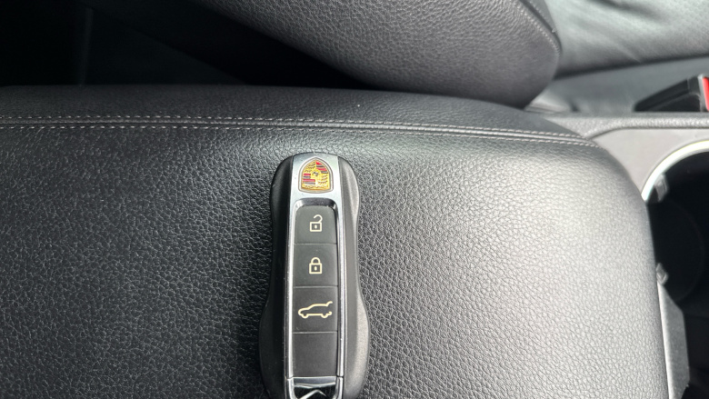 Porsche Cayenne 5dr Tiptronic S Petrol Estate